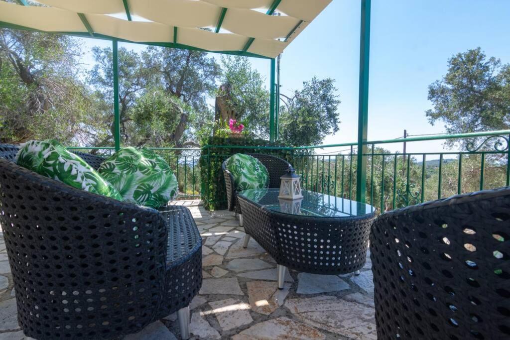 Thanos Cottage Vlachopoulatika Exterior photo